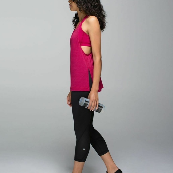 Lululemon Stash It Tank Bumble Berry Yoga Womens‎ 4 - Picture 2 of 8